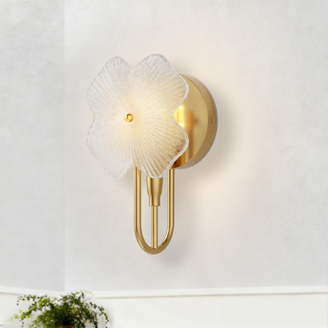 Lumin 1 - Light 5.7''W Dimmable Metal Gilded Silver Etl Wall Sconces With Petal-Shaped Glass #48002