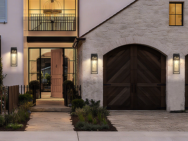 ‎Lawyettle Extra Large Dusk to Dawn LED Outdoor Light, Black Front Door Light, Rippled Glass Wall Sconce Waterproof Exterior Lighting Fixtures, Outdoor Lights for House Garage Patio