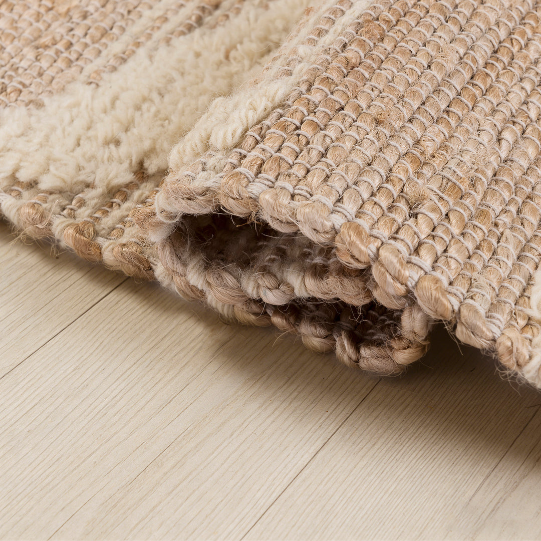 4modernhome Jute & Wool Hand Braided Natural Fibers High-Low Pile Farmhouse Style Area Rug In Off White/Natural For Dining Room, Living Room, Kitchen #DT24