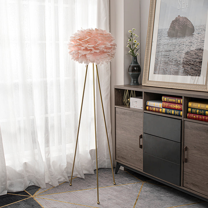 Maxax 60in Tripod Feather Floor Lamp #F21