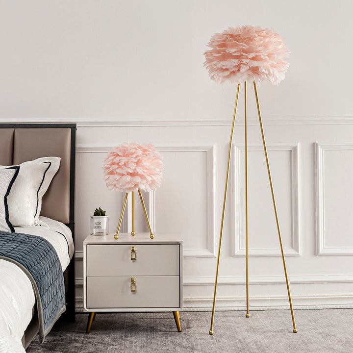 Maxax 60in Tripod Feather Floor Lamp #F21