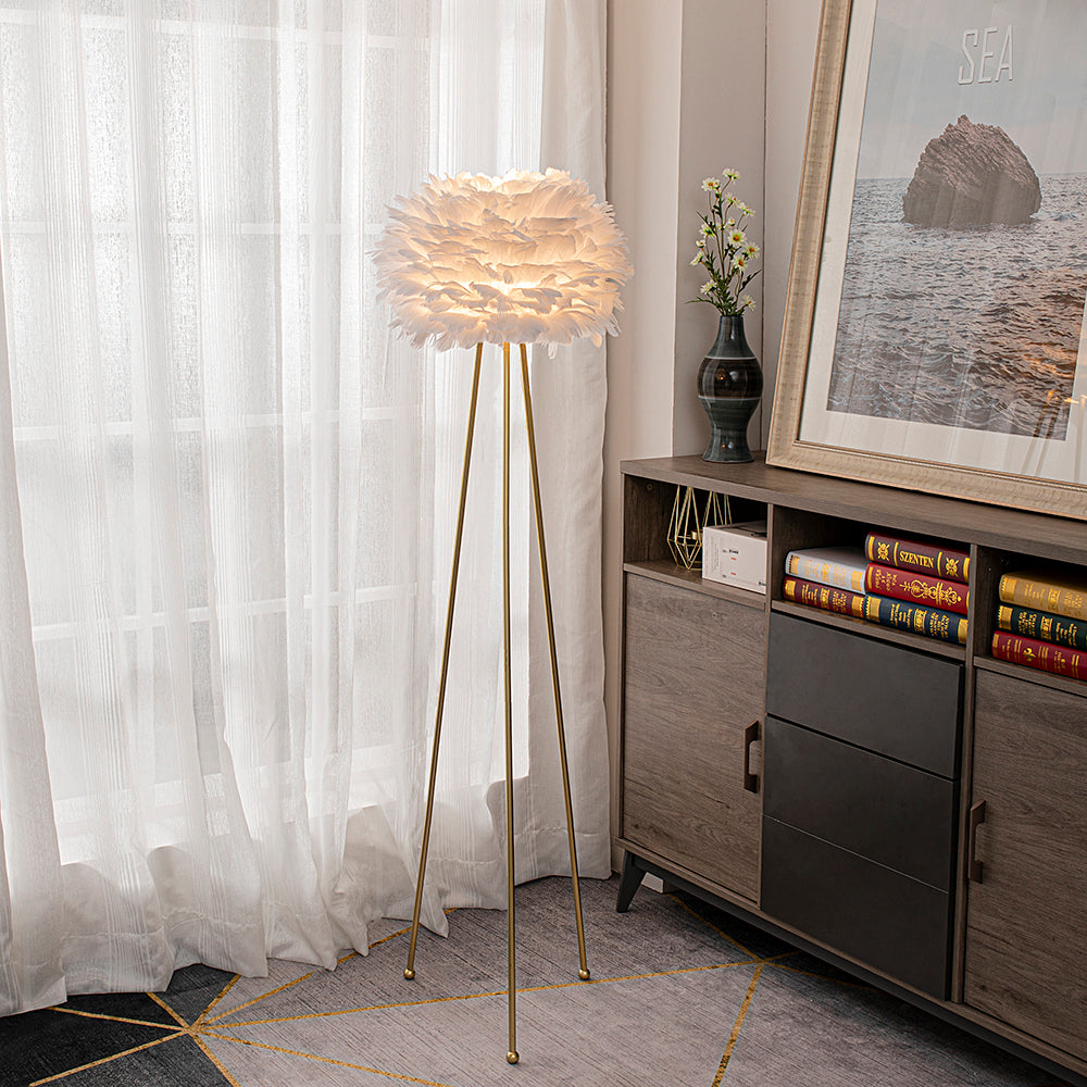 Maxax 60in Tripod Feather Floor Lamp #F21-PK