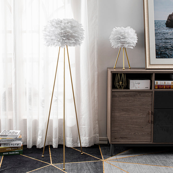 Maxax 60in Tripod Feather Floor Lamp #F21