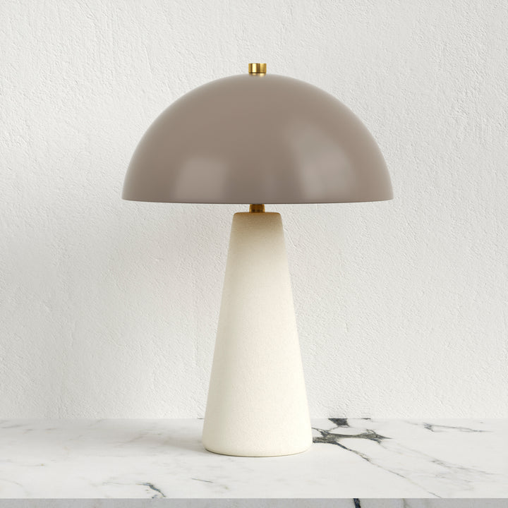 Vivid 17.8" Modern Ceramic And Metal Table Lamp For Living Room/bedroom #T211