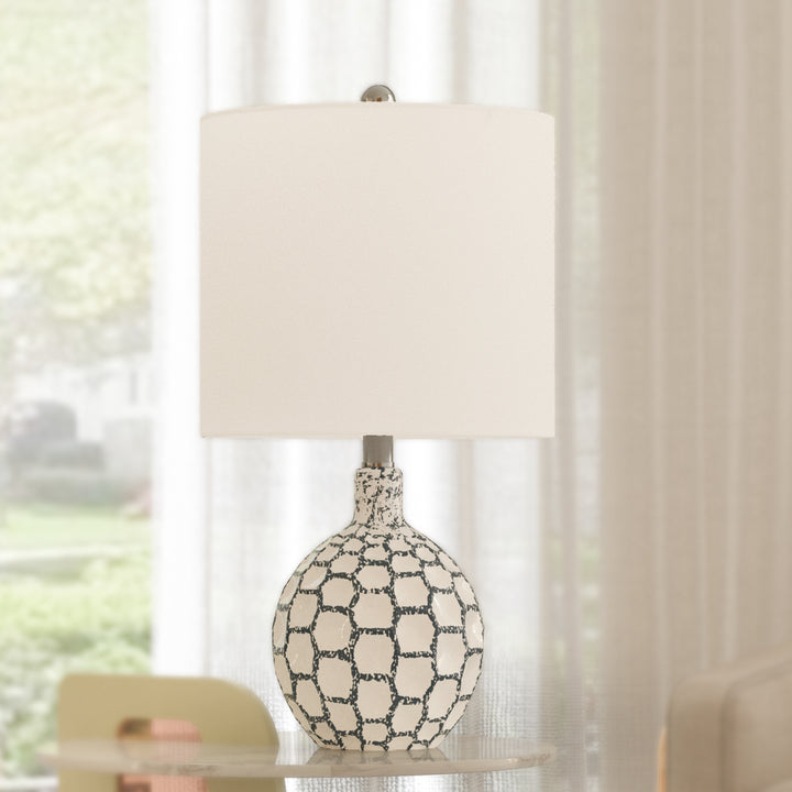 21 in White Table Lamp #T36